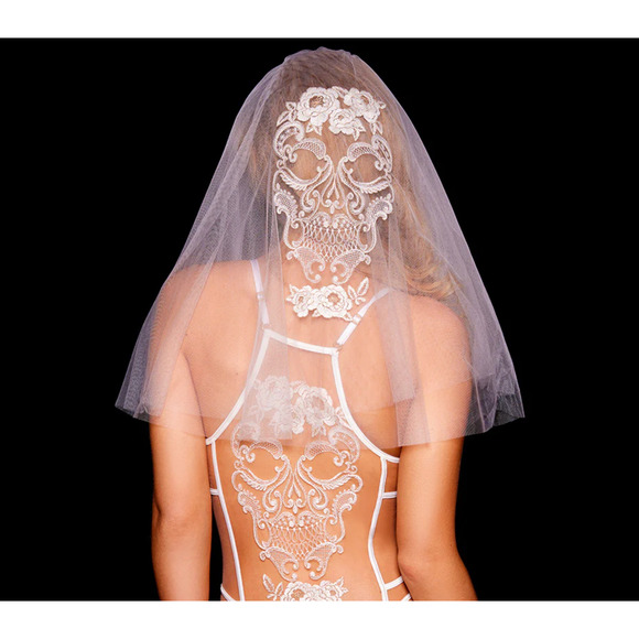 RARE🔥 Honey Birdette VALERIA💀🤍 Glow Skull Veil